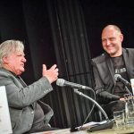 Tone Partljič in Mitja Čander med pogovorom na odru SNG Maribor, november 2019