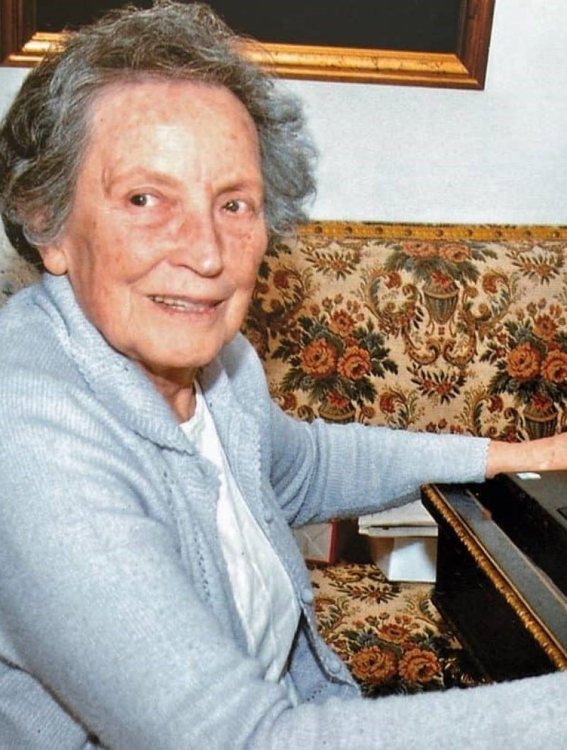 JANŽEKOVIČ Zora, portret