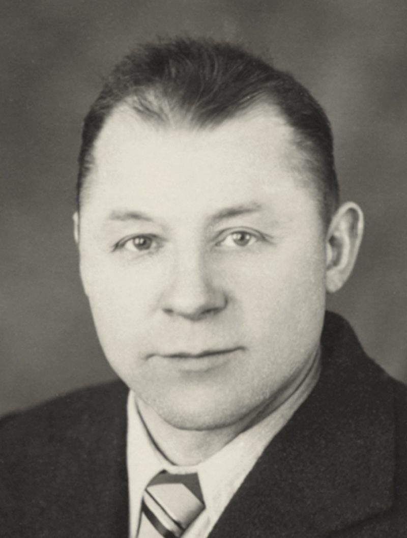 Portret - Karel HENIGMAN