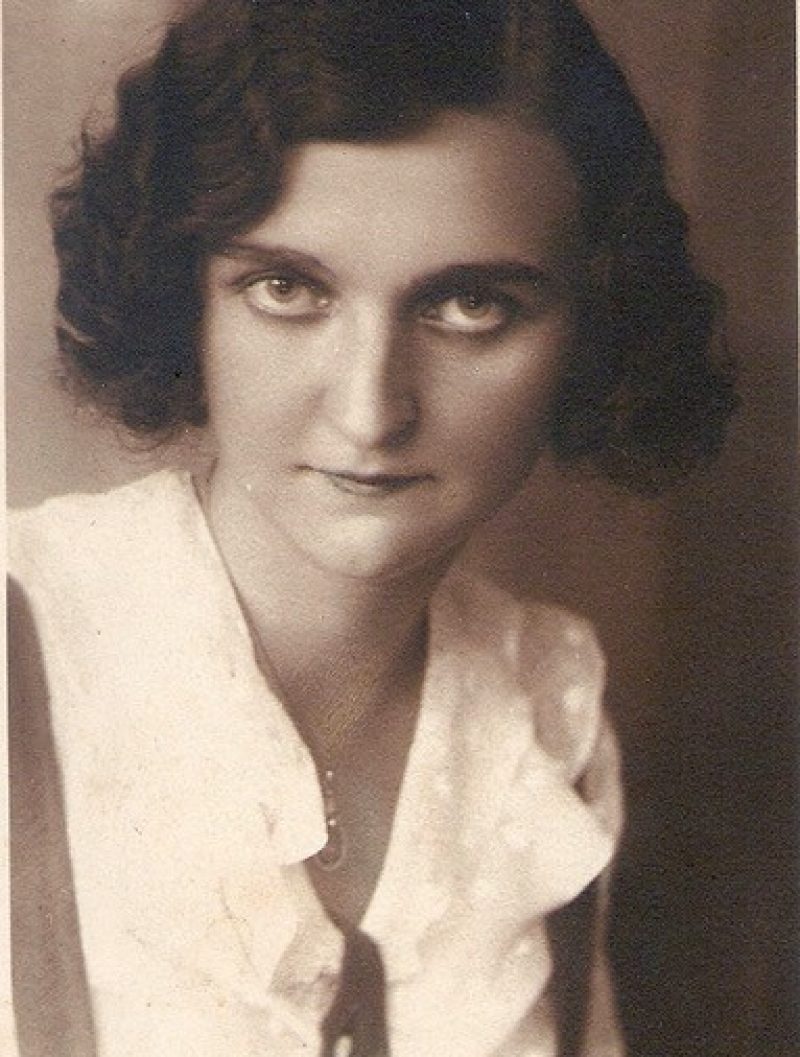 Portret - Vlasta TAVČAR