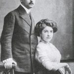 VÁLYI, Sándor z ženo