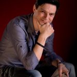 Simon Sanda, portret