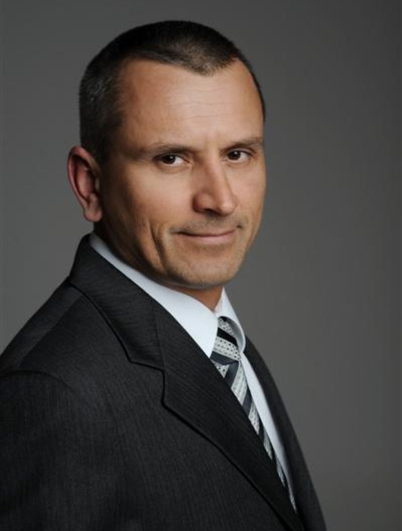 Portret - Mark TOPLAK