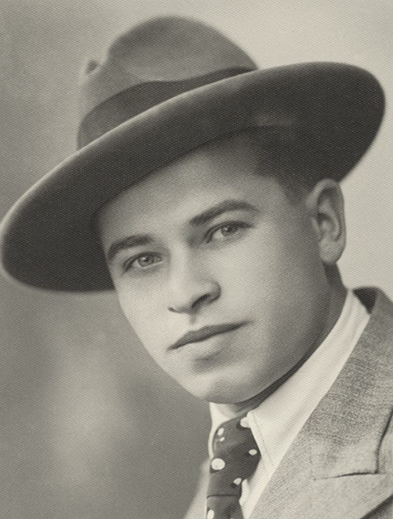 Portret - Maks  HENIGMAN