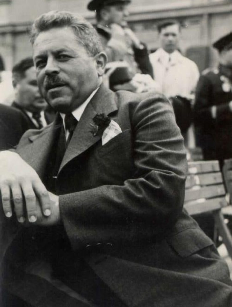 Portret - Marko NATLAČEN