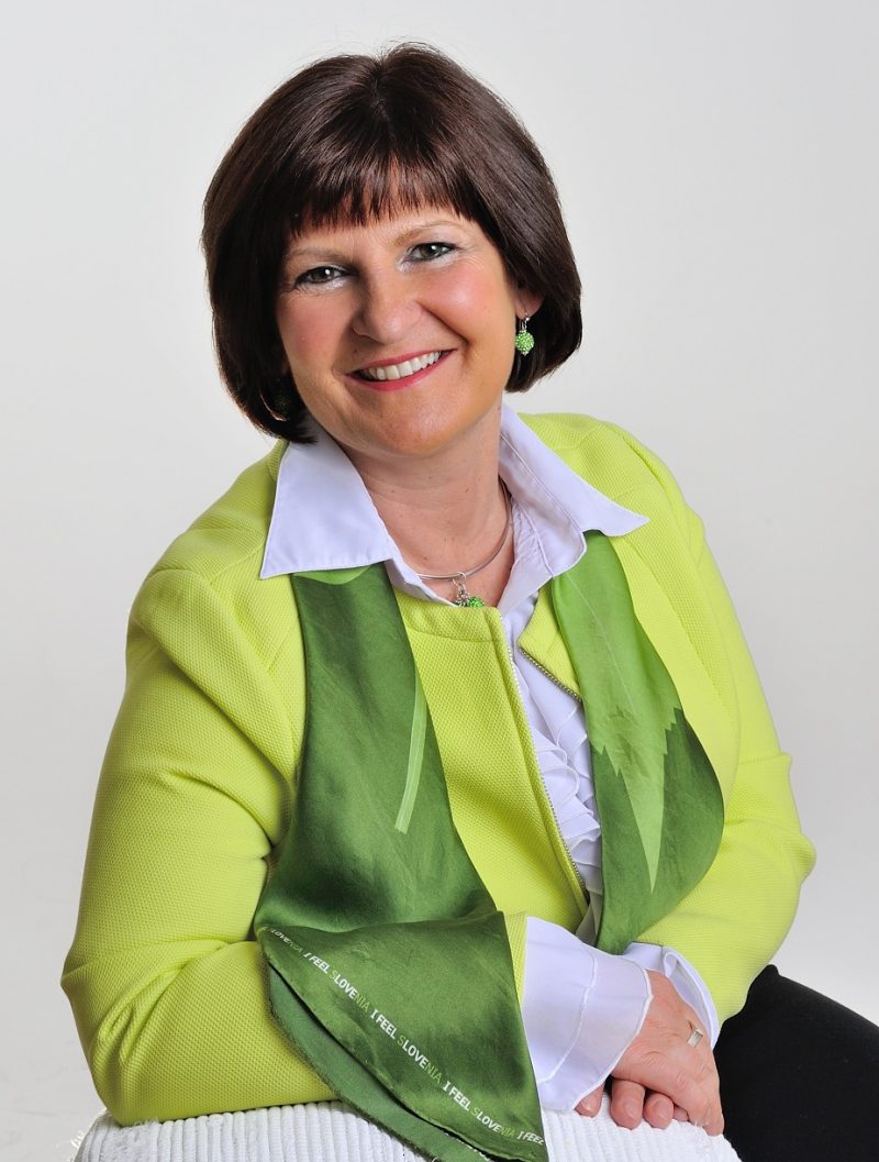 ŠTRAVS PODLOGARE Eva