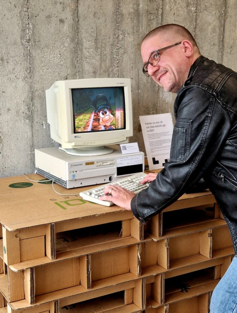 Portret - Sergej HVALA