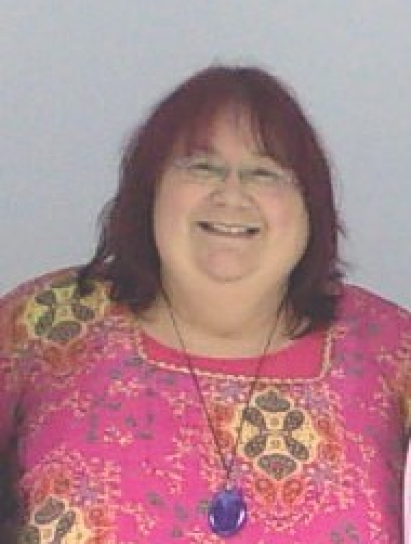 Portret - Sonja DOLŽAN