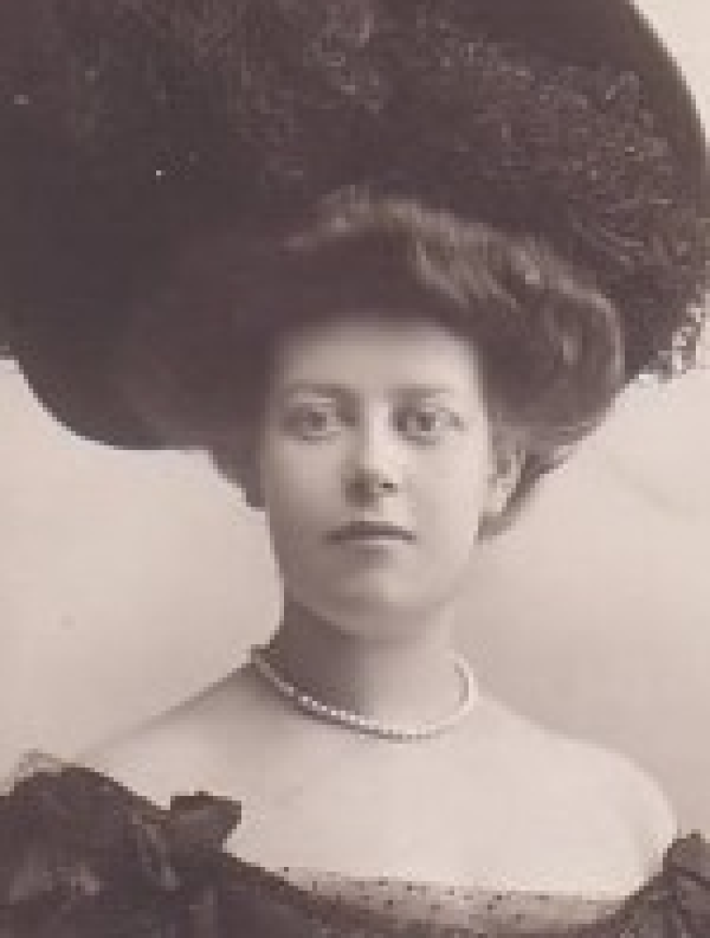 Portret - Marie - Marie Gabriele MEKLENBURG - SCHWERIN