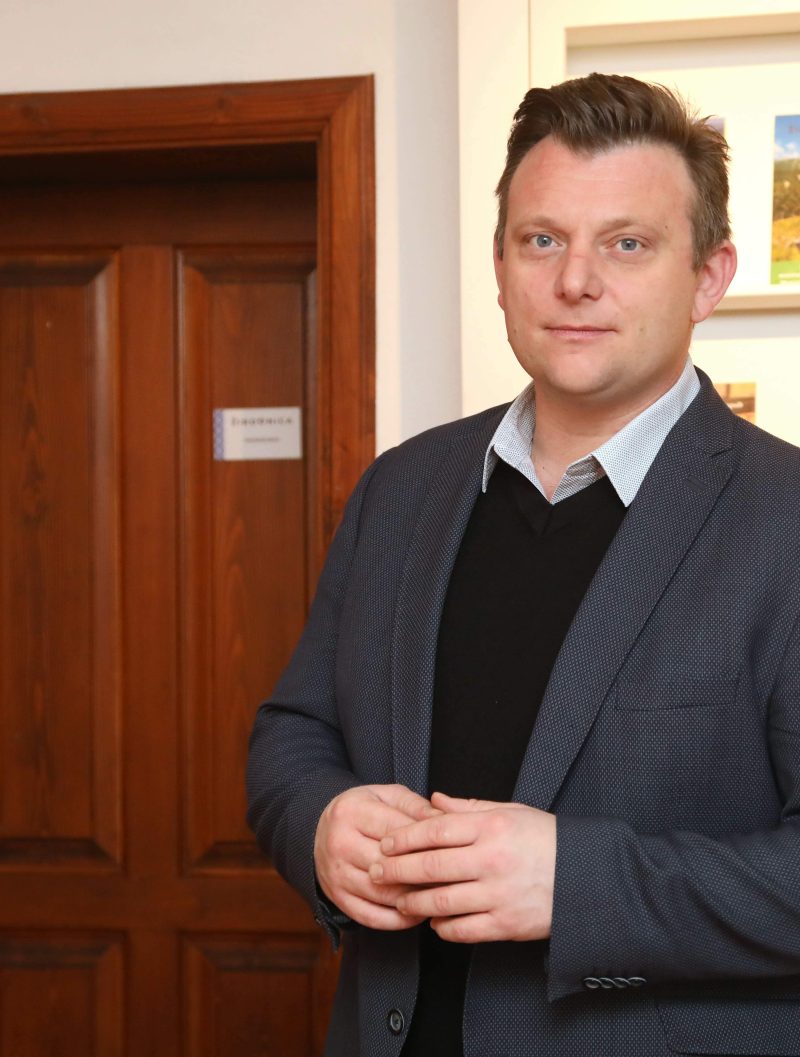 Portret - Matjaž KOMAN