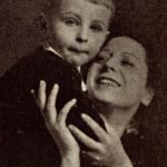 Vida Juvan s sinom Nejcem.