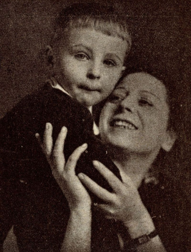 Vida Juvan s sinom Nejcem.